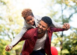 Dia dos pais: por que a paternidade é tão importante? Moda Madá
