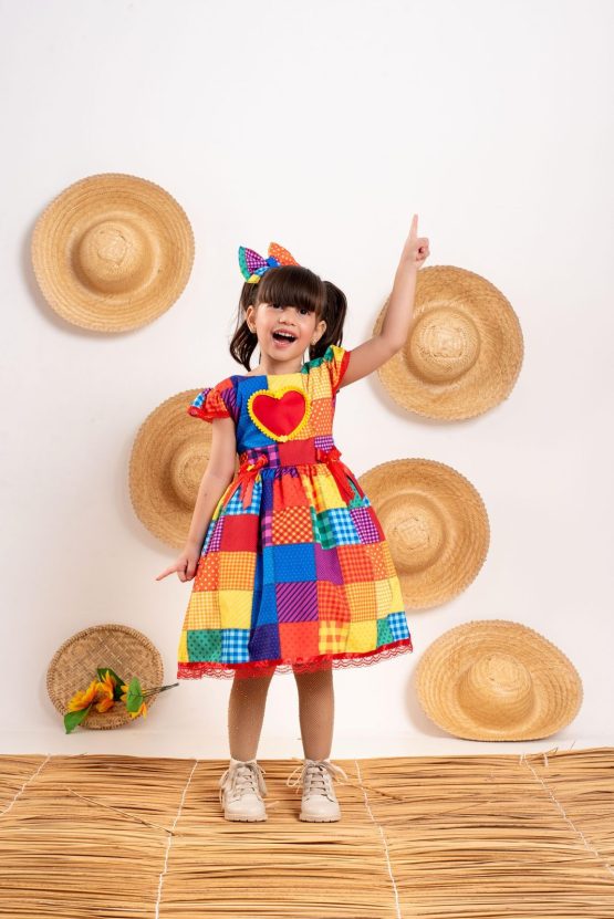 Vestido Junino infantil Coração Quadriculado