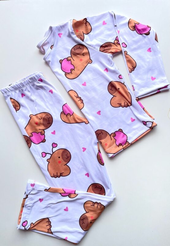 Pijama infantil longo Capivara